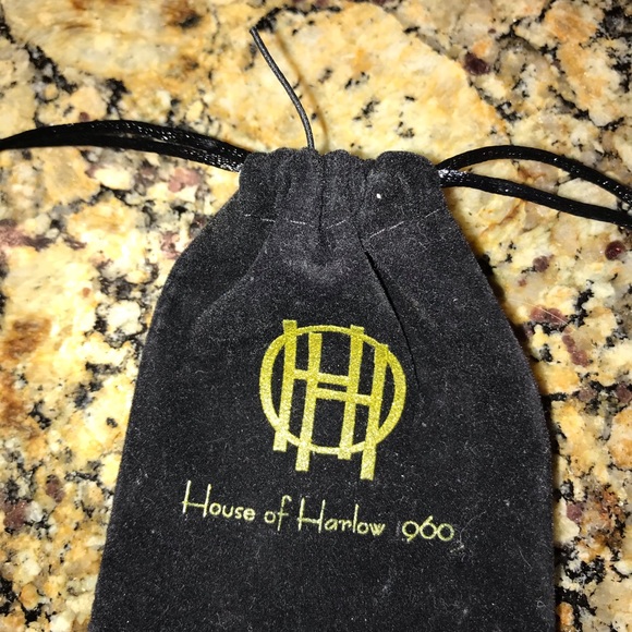 House of Harlow necklace - Picture 3 of 3